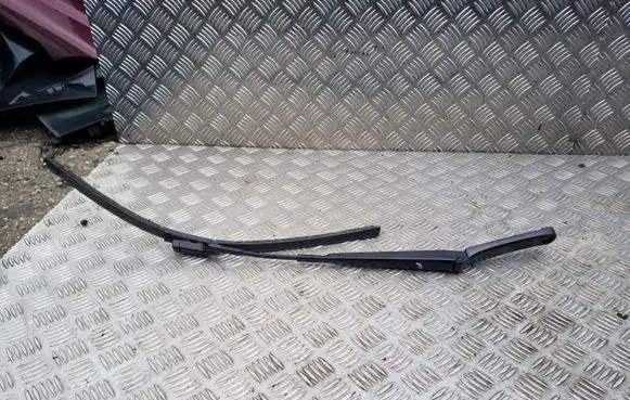 Volkswagen PASSAT CC Front wiper blade arm 3C8955410C