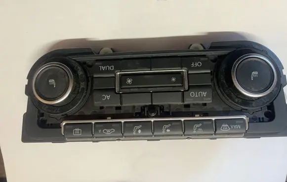 Volkswagen PASSAT B7 Climate control unit 5K0907044EA