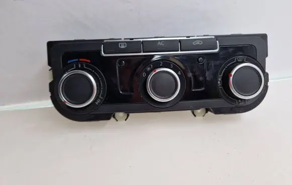 Volkswagen PASSAT B7 Climate control unit 7N0907426AM 5HB00975170