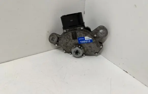 Volkswagen Touareg II Gear selector 845402428 TRB010