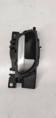 Peugeot 508 RXH Front door interior handle 9660525380