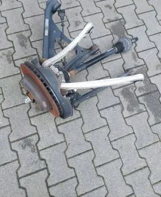 Porsche Cayenne (92A) Stub axle 
