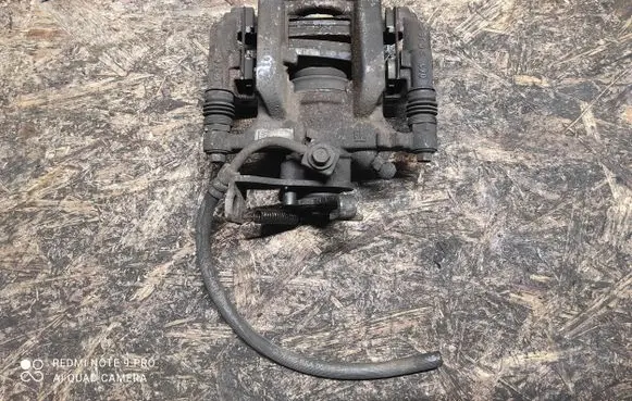 Opel Mokka Rear brake caliper 42359085