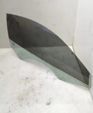 Ford Mustang VI Front door window/glass (coupe) 
