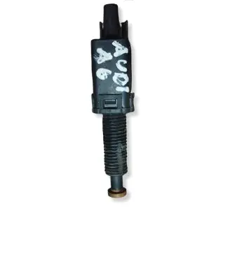 Audi A6 S6 C5 4B Brake pedal sensor switch 811907 343B