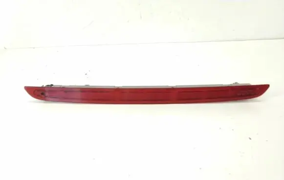 BMW X1 E84 Third/center stoplight 89090462 632529903