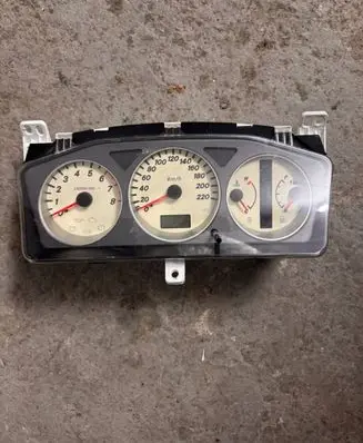 Mitsubishi Lancer Speedometer (instrument cluster)