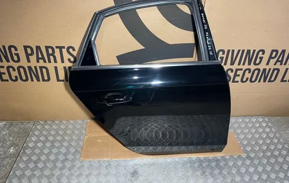 Audi A4 S4 B8 8K Rear door