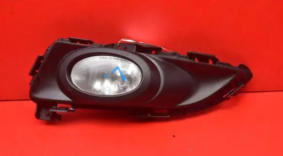 Mazda 323 F Front fog light P3578