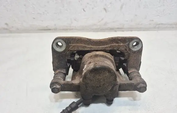 Hyundai Santa Fe Rear brake caliper