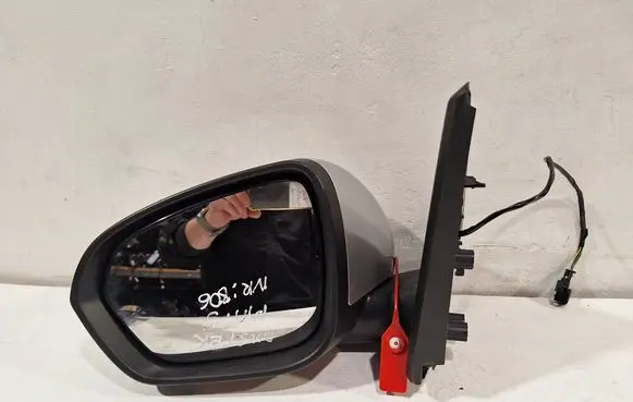 Dacia Duster II Front door electric wing mirror