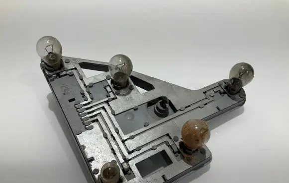 Mercedes-Benz C W203 Tail light bulb cover holder
