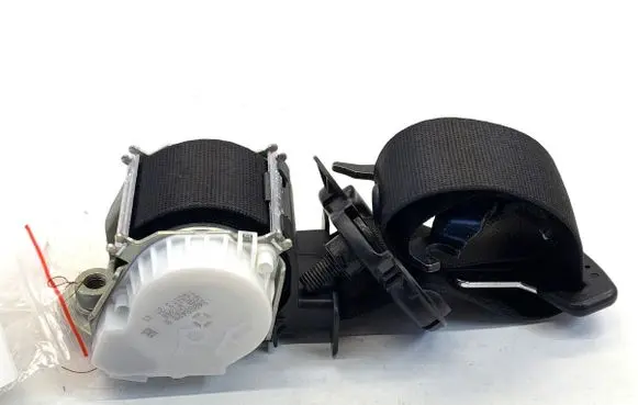 BMW X1 E84 Front seatbelt 2991282
