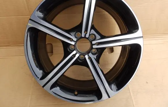 Mercedes-Benz CLS W257 R19 alloy rim 