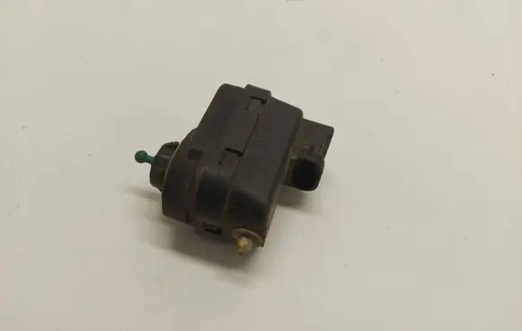 Renault Scenic I Headlight level adjustment motor 