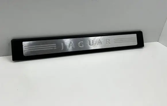 Jaguar XF X250 Front sill trim cover 8X2313200AF 8X2313200