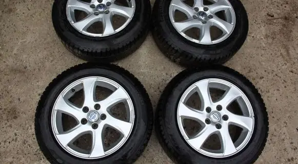 Volvo V40 R16 alloy rim 60R16