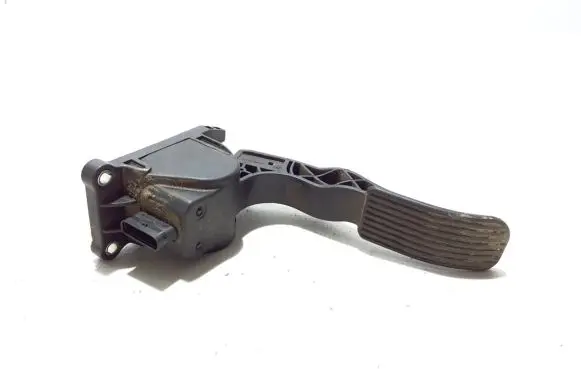 Mercedes-Benz Vito Viano W639 Accelerator throttle pedal A9063000304