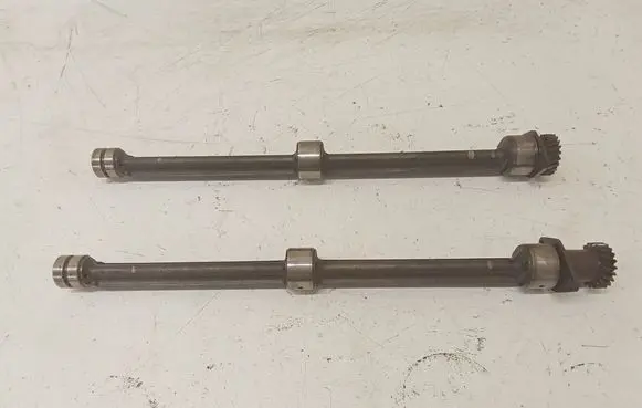 Toyota Land Cruiser (HDJ90) Balance shaft L74