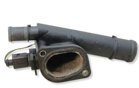 Audi A6 S6 C6 4F Engine coolant pipe/hose 038121132