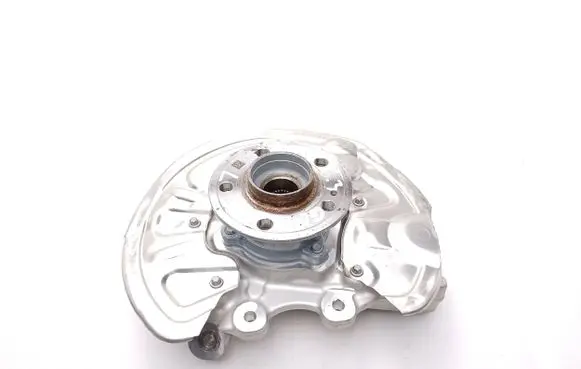 Rear wheel hub spindle/knuckle