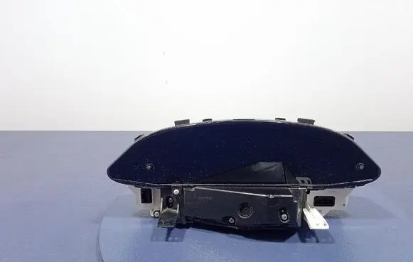Toyota Yaris Speedometer (instrument cluster) 83800-0D660-D