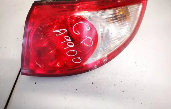 Hyundai Santa Fe Rear/tail lights 924022b000 92402-2b000