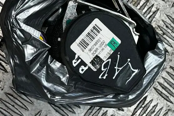 Audi A4 S4 B7 8E 8H Front seatbelt 560788501
