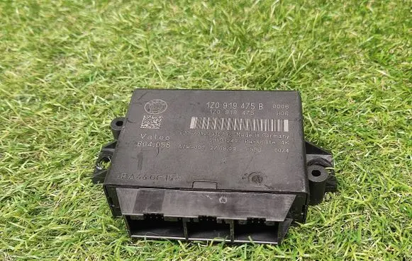 Skoda Octavia Mk2 (1Z) Parking PDC control unit/module 1Z0919475B 1Z0919475