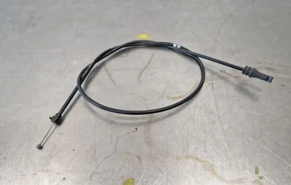 Mercedes-Benz GLE (W166 - C292) Engine bonnet/hood lock release cable A1668801101