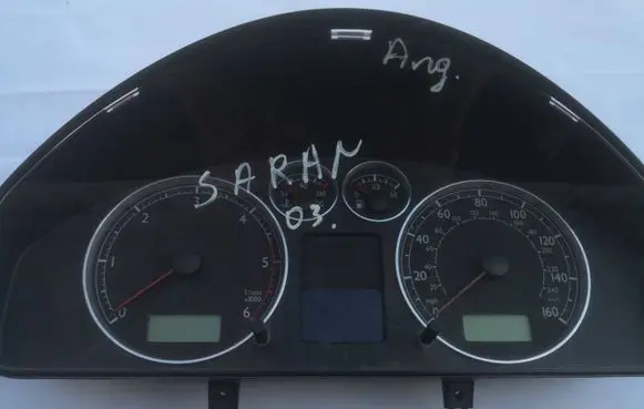 Volkswagen Sharan Speedometer (instrument cluster) 110080031015