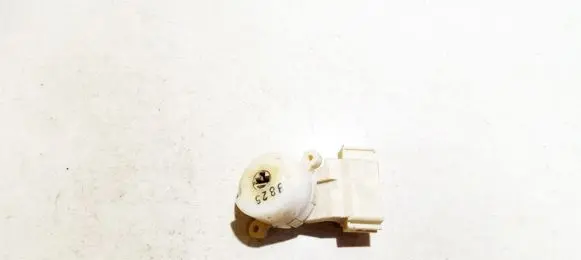 Subaru Legacy Ignition lock contact 3825
