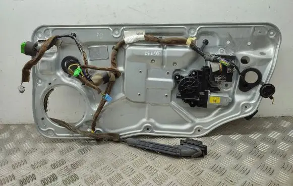 Volvo XC70 Front door window regulator with motor 30661066 31318772 9G9T14B533FC