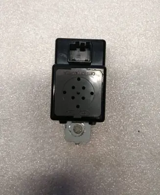 KIA Carens III Horn signal 95710ZE000