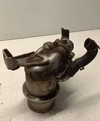 Skoda Superb B8 (3V) EGR valve cooler 04L131512BR 253G001J