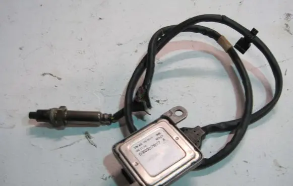Volkswagen PASSAT B8 Lambda probe sensor 03N907807A