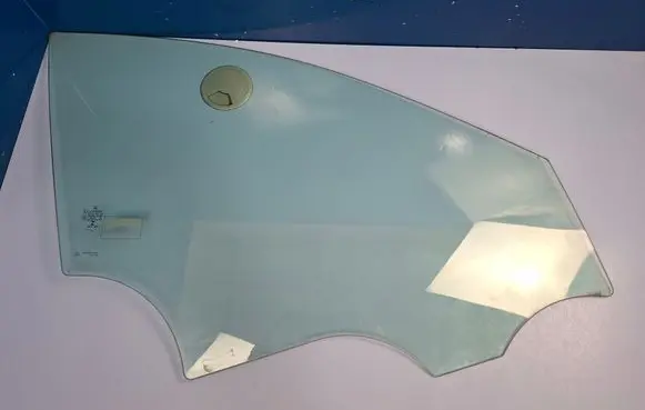 Mercedes-Benz E W213 Front door window glass four-door 43R00050