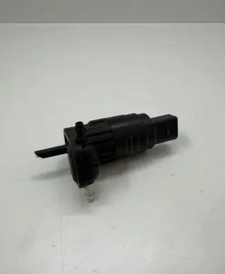 Volkswagen Tiguan Allspace Windscreen/windshield washer pump 1K6955651