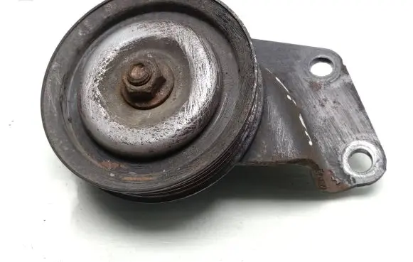Nissan Pathfinder R51 Power steering pump pulley 