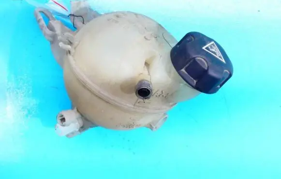 Citroen C3 Coolant expansion tank/reservoir 9652621280 IMPRK1294220