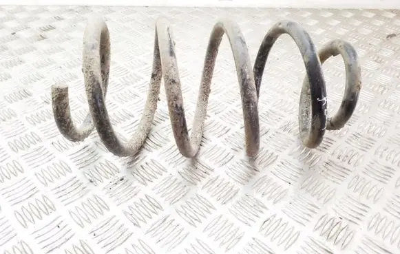 Volkswagen Transporter - Caravelle T5 Front coil spring