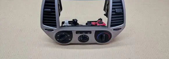 Hyundai i20 (PB PBT) Climate control unit 