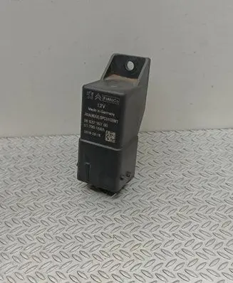 Citroen C4 Grand Picasso Glow plug pre-heat relay 9803299780 20160316 51299058A