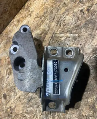 Citroen Jumper Engine mount bracket 1367173080