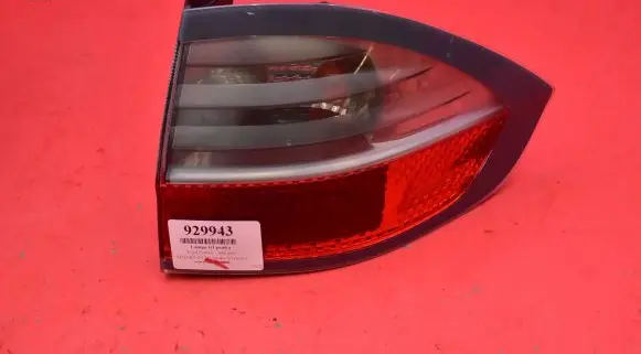 Ford S-MAX Rear/tail lights