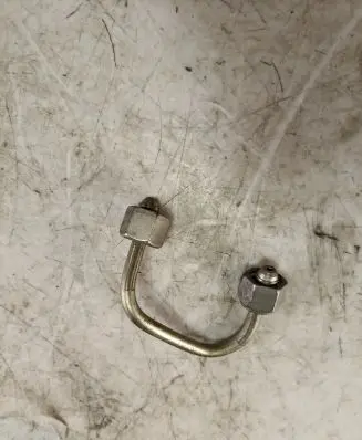 Suzuki Grand Vitara II Fuel injector supply line/pipe 