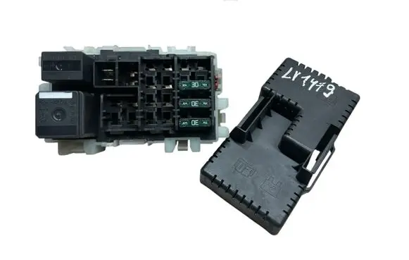 Volvo V70 Fuse module 6G9T14K131AB
