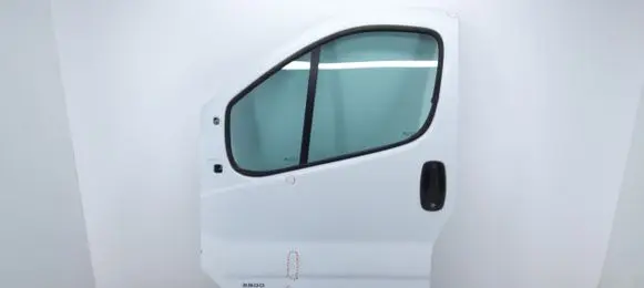 Opel Vivaro Front door