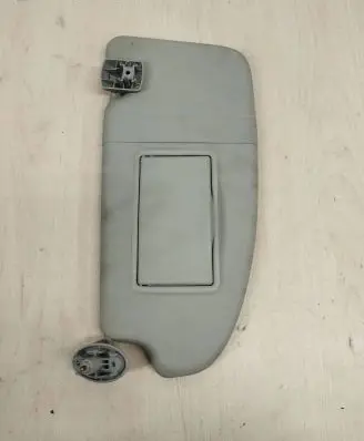 Ford Focus Sun visor