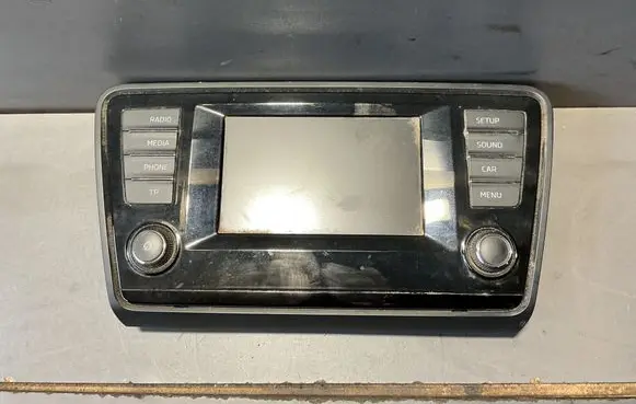 Skoda Octavia Mk3 (5E) Radio/CD/DVD/GPS head unit 5E0919605 0FSD108D